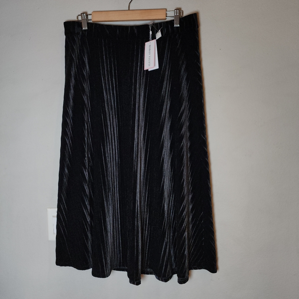 NWT Alexia Admor Alaina Black Velvet Pleat-Look Midi Skirt Stretch Size‎ XL